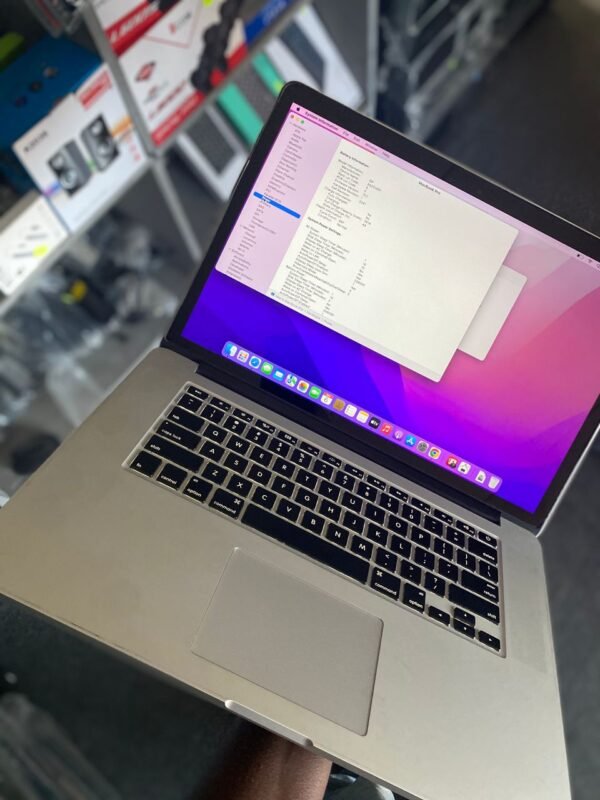 MacBook 2015 pro - Image 5