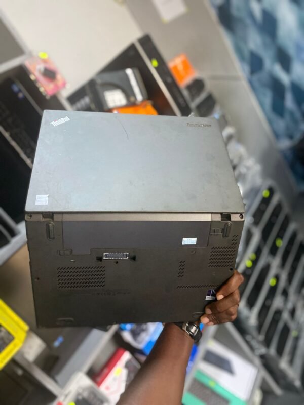 Laptop Lenovo i7 5th gen - Image 7