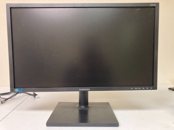 22 Inches Samsung Monitor - Image 5