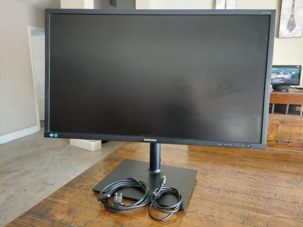 22 Inches Samsung Monitor - Image 6